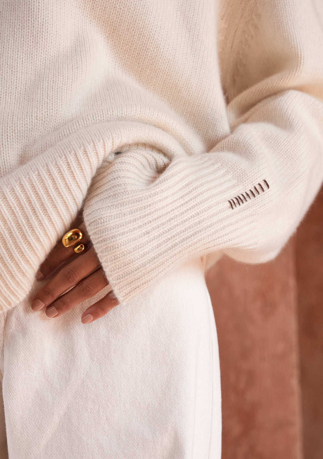 CEDAR CASHMERE SWEATER - IVORY