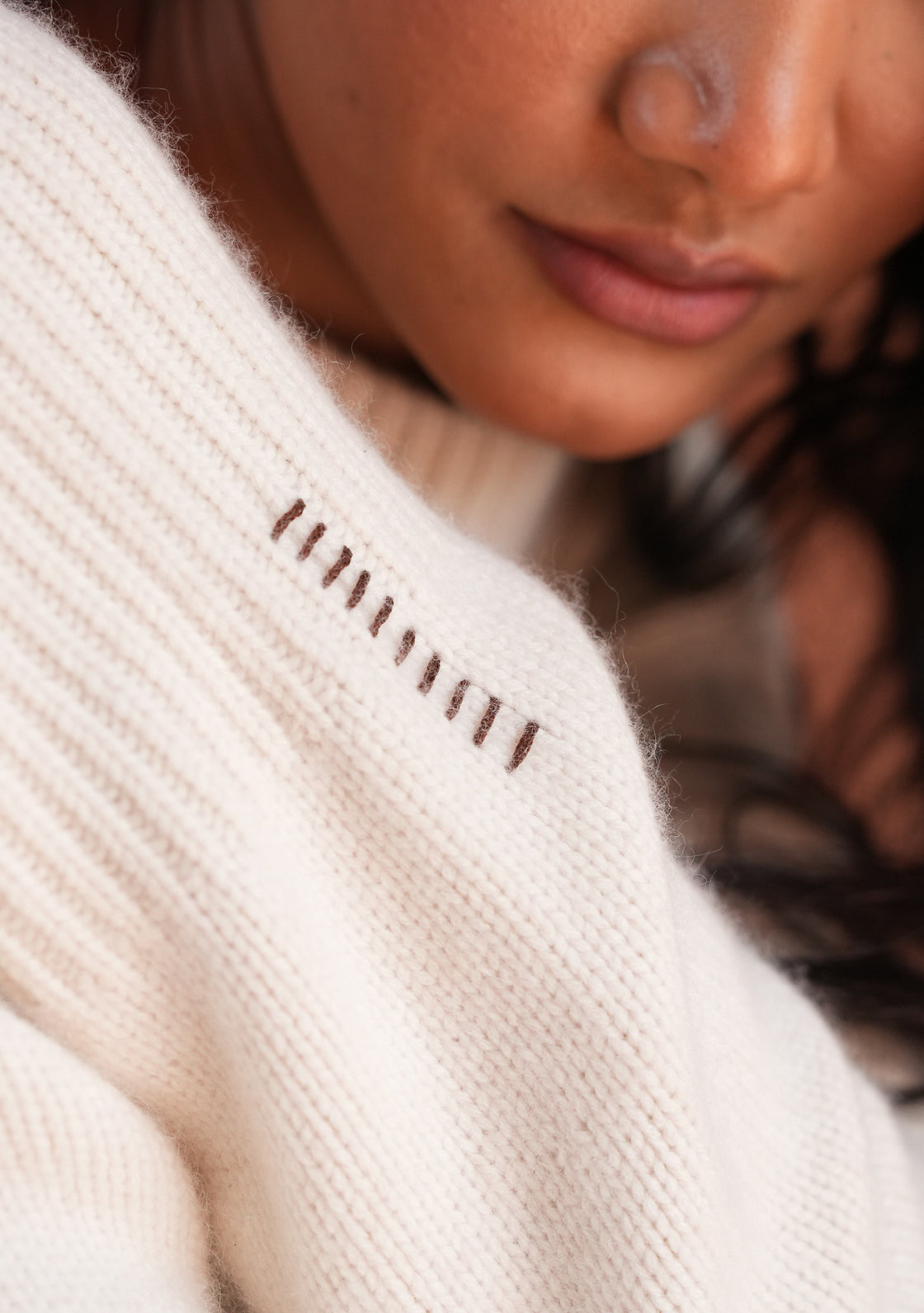 CEDAR CASHMERE SWEATER - IVORY
