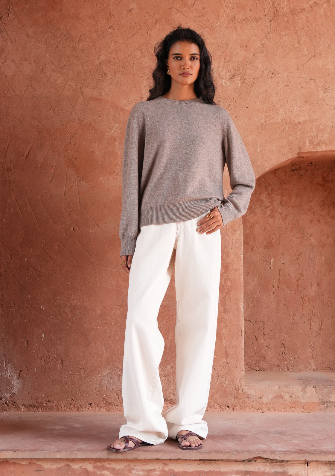 BIRCH CASHMERE SWEATER - DARK SAND