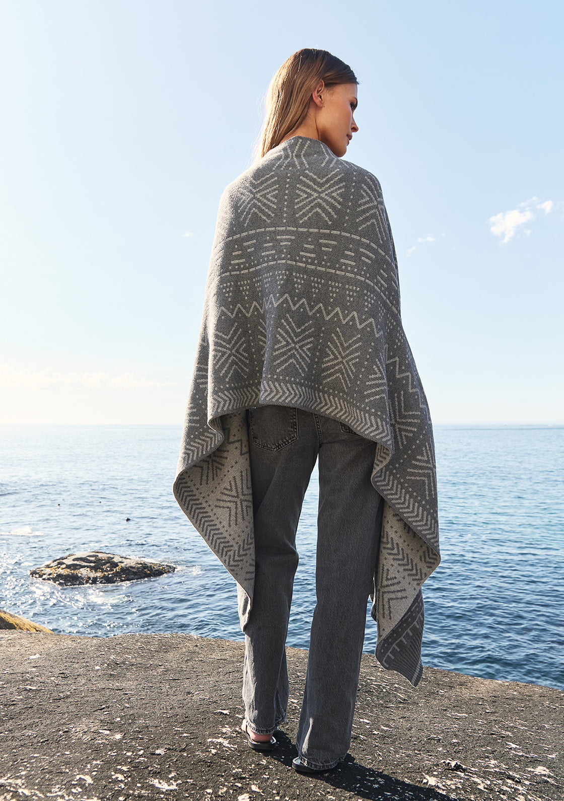 Oversized Reversible Scarf Cardigan - Grey