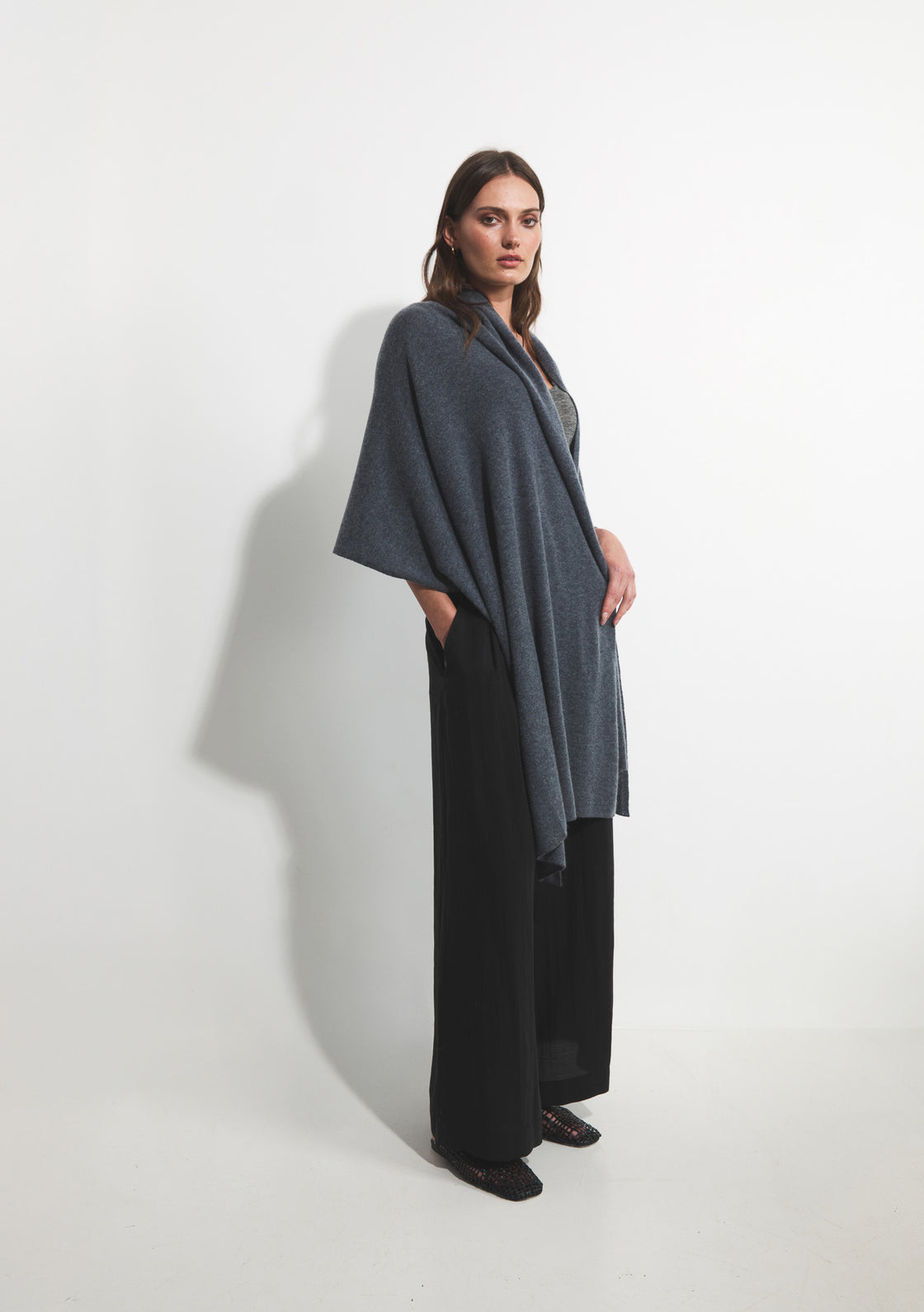 Cashmere Travel Shawl - Charcoal