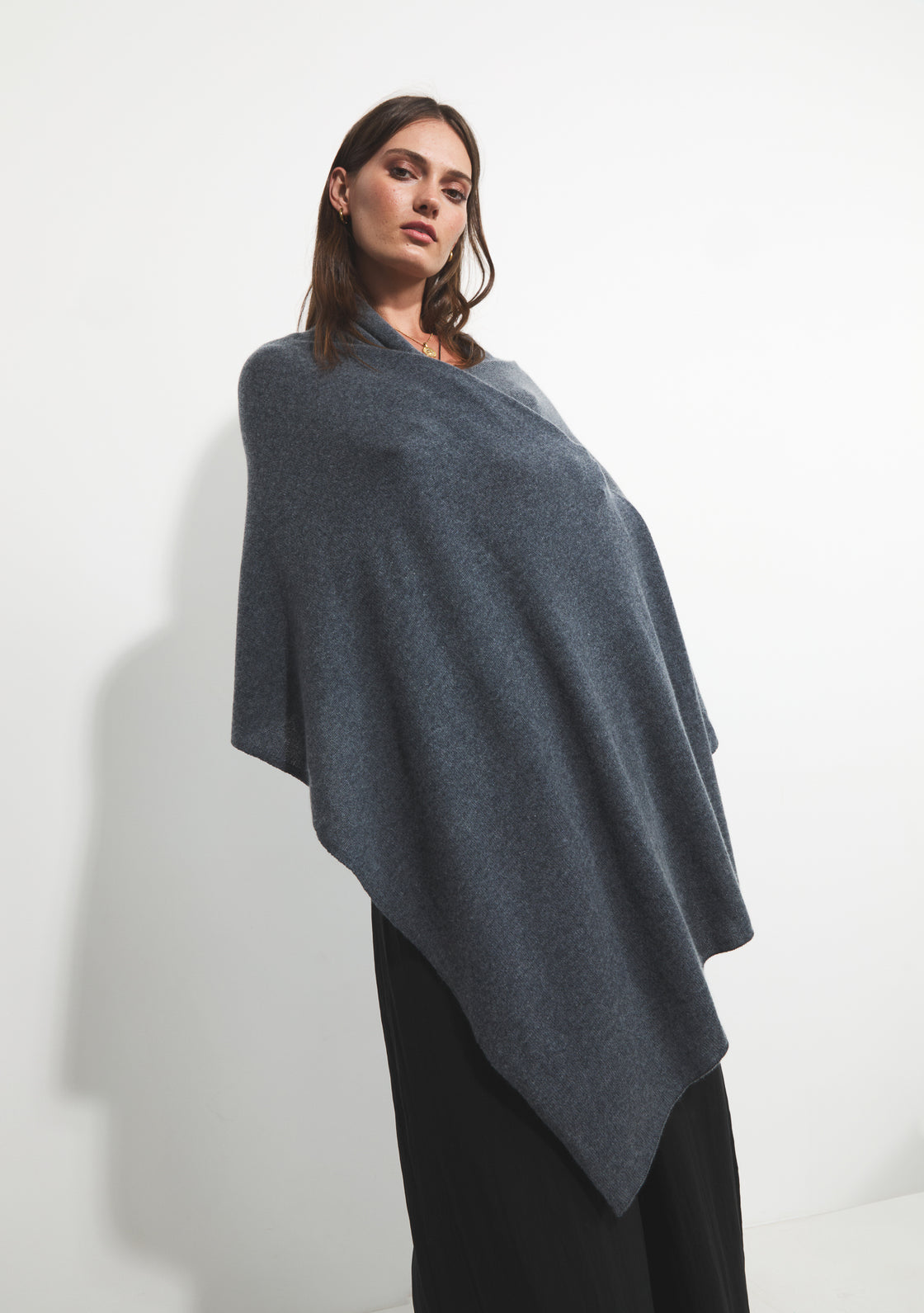 Cashmere Travel Shawl - Charcoal